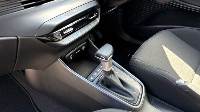 Hyundai i20 1.0T GDi Premium 5dr DCT Petrol Hatchback - Image 13